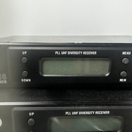 RCF RX4016 microphones used with wireless bodypack cases in poor condition