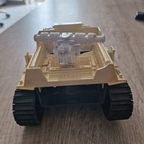G.I Joe vehicle used without wheel
