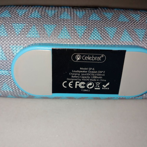 Celebrat SP-6 Portable Speaker like new