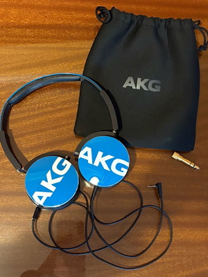 AKG Y50 Blue On-Ear headphones like new with case and 6.3mm adapter