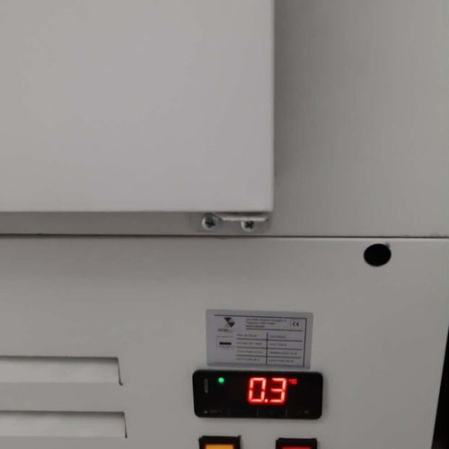 Dominox Via 159-20 Display Case with Forced Cooling Like New
