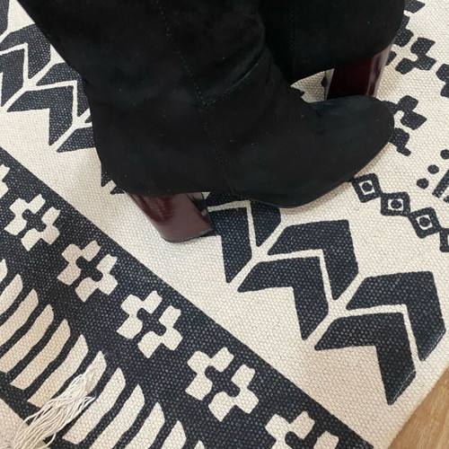 Booties used size 37 above the ankle