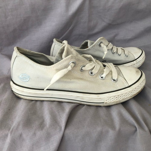 Dockers by Gerli low-top sneakers size 37 like new, white and blue