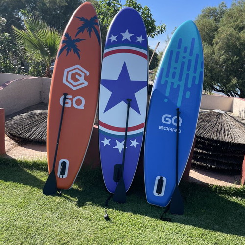 Sup board new with adjustable paddle and accessories