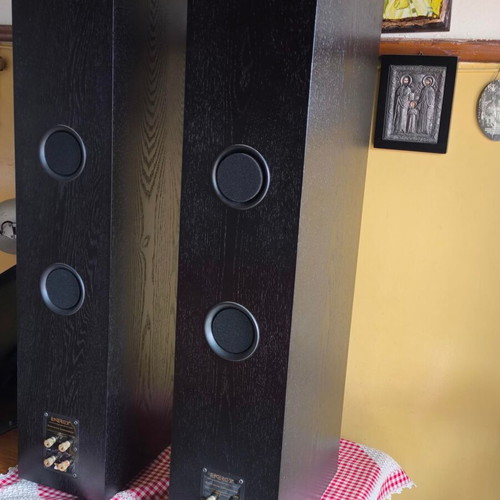 Energy Reference Connoisseur RC-70 floorstanding speakers like new