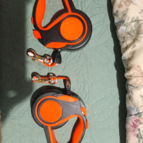 Retractable dog leash new, orange and black