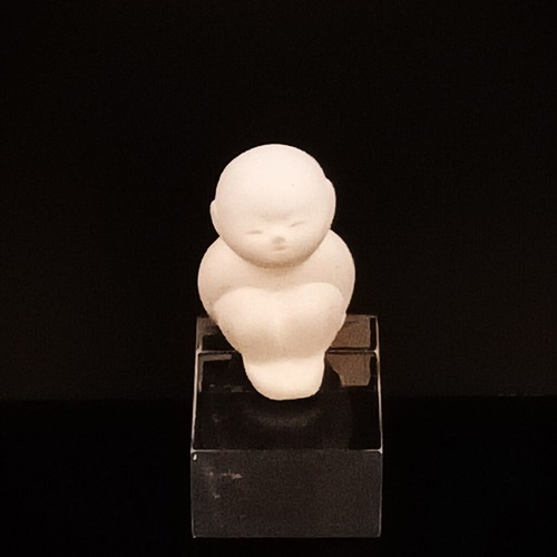 Baby Buddha statue new, good luck and prosperity