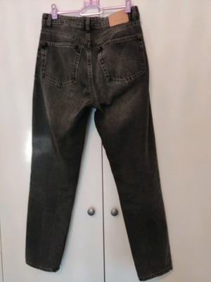 Bershka mom jeans used, size 36, black and gray