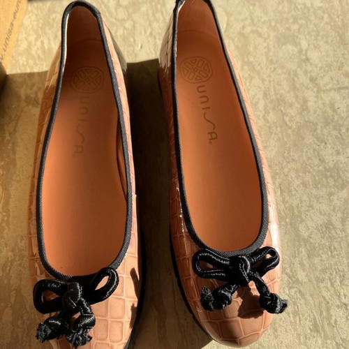 Unisa Women's Ballerina Shoes New Size 38 Beige Genuine Leather