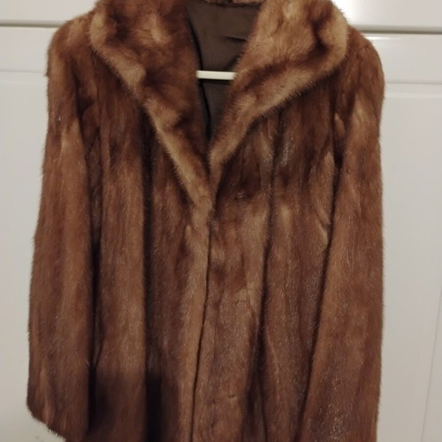 Genuine Kastoria fur coat, brown, size large, vintage