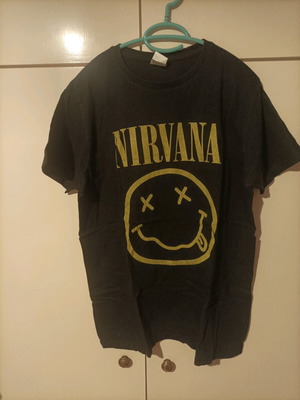 Nirvana black cotton t-shirt used from H&M size L
