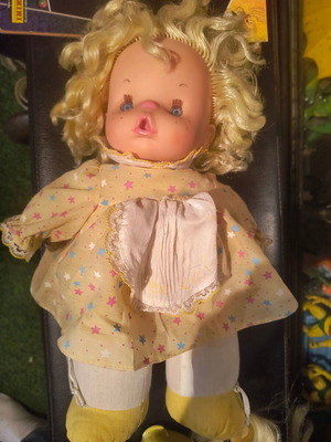 Patapoufa doll like new