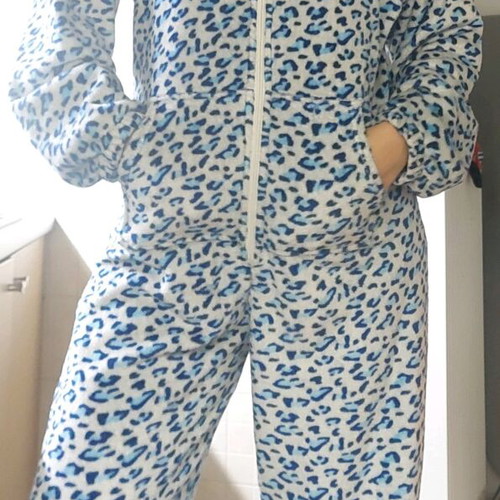 Onesie pajama with hood and zipper like new, warm winter XL