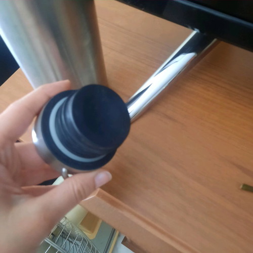 Thermos with minimal design like new