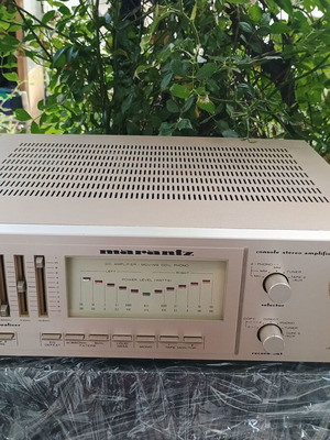 Marantz Console Stereo Amplifier PM 550 DC like new
