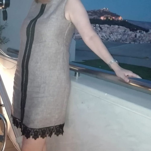 Sivati linen dress size large like new with lace details