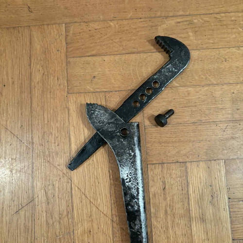 Crab tool used, early 1920s with 4 fixed settings