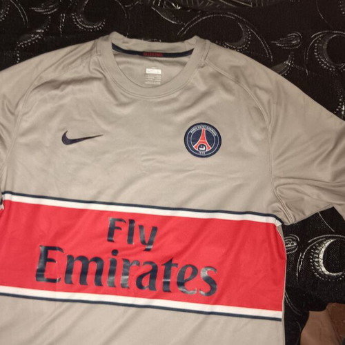 PSG Nike Large shirt like new, worn once
