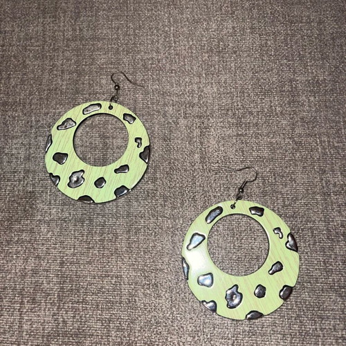 Earrings new green and silver