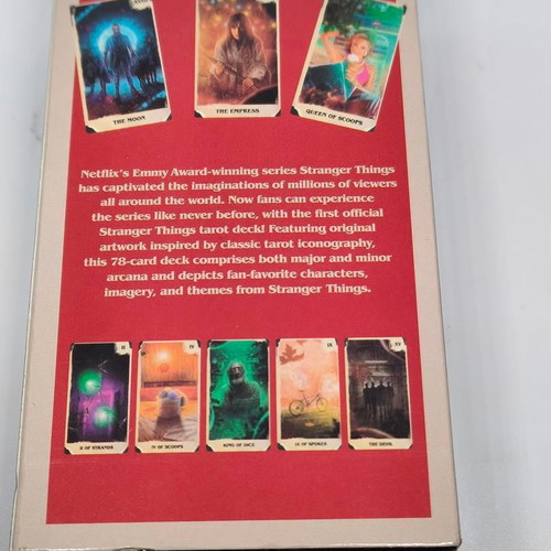 Stranger Things Tarot Deck like new, 78 cards official edition