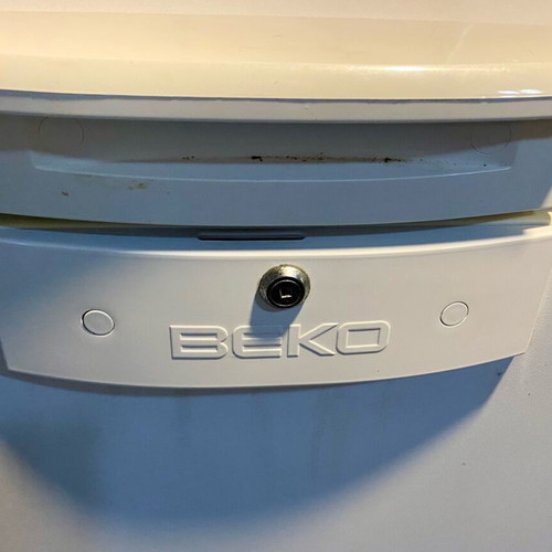 Beko freezer 200lt like new with wheels