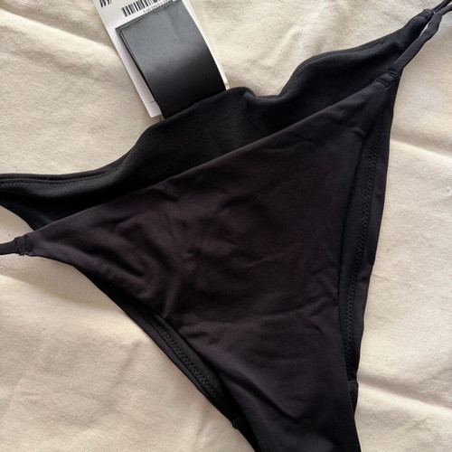 H&M swimsuit size 34 new, black