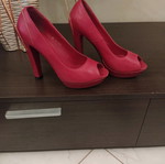 leather pump