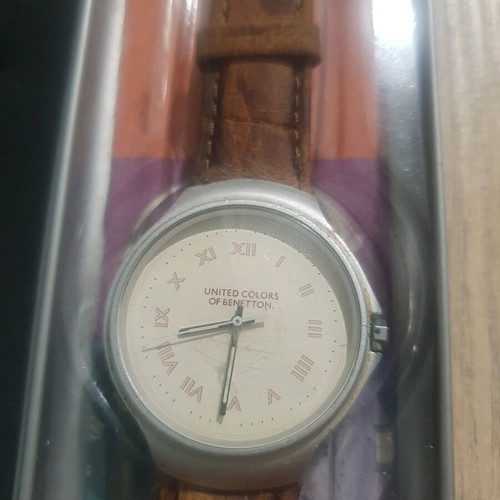 Benetton watch like new with case and papers water resistant 30 meters