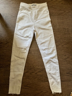 Zara skinny fit jeans size 36 like new, white