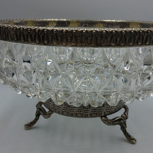 Vintage glass bowl with metal base, like new decorative fruit centerpiece