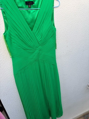 Ted Baker dress like new, green, size M