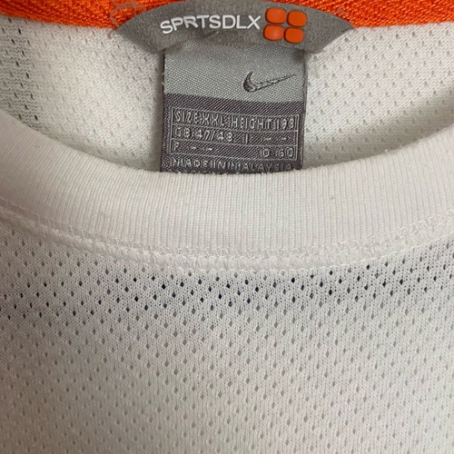Nike T-shirt