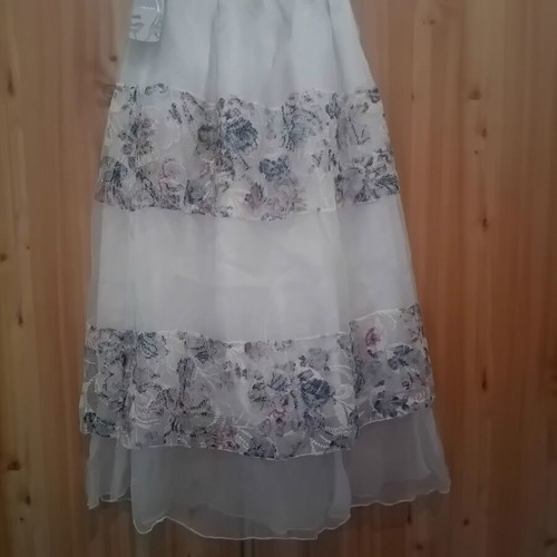 Airy skirt with embroidery new, white and multicolor