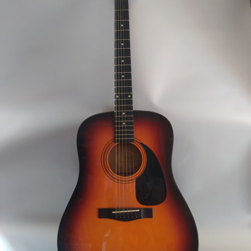 Fender DG 5SBST acoustic guitar used, excellent condition