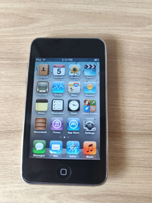 Apple iPod touch 4th Generation 32GB used