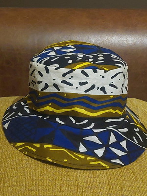 African Print Hat like new, unisex