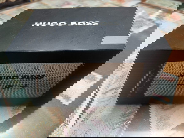 HUGO BOSS HAE421J-Speaker Iconic Grey