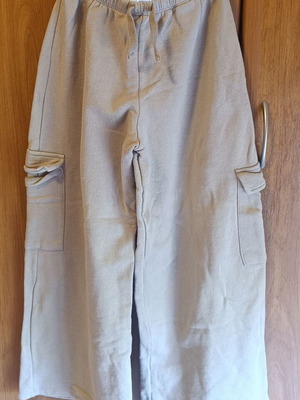 Zara cargo pants for 10-year-old girl, beige, 140 cm