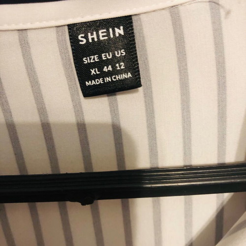 Shein shirts like new, pack of 2, size XL, striped