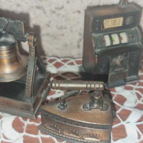 Miniature Pencil Sharpeners set of 3 vintage, like new