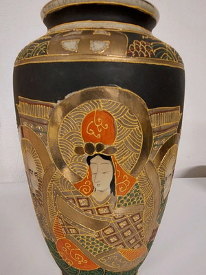Βάζο μεγάλο 32×17 Satsuma hand paint σαν καινούργιο με χρυσό και σμάλτο
