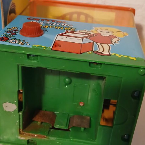 Solpa tin toy dishwasher from the 1970s, used, missing lid