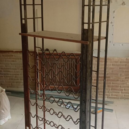 Wine rack iron with wooden details like new, heavy-duty