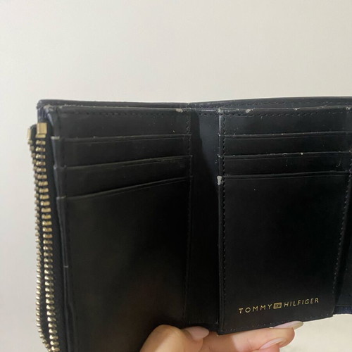 Tommy Hilfiger Black Leather Wallet used, trifold design