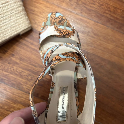 INC International Concept women's sandals like new, size 36