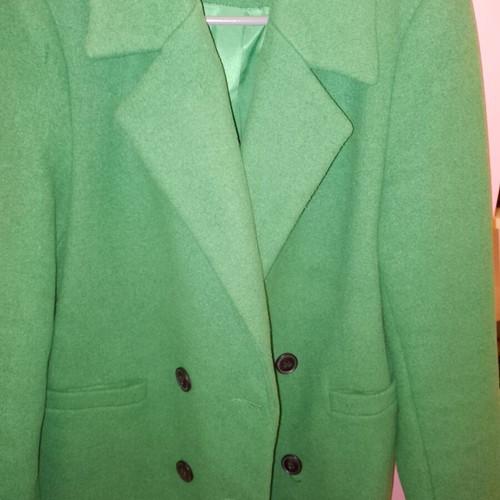 Stradivarius green coat like new