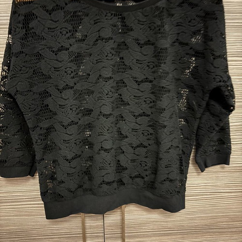 Blouse lace 3/4 sleeves black used size M