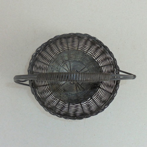 Metal basket like new