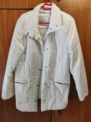 Quilted winter jacket like new, white, size L