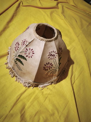 Vintage lampshade 25x20 used